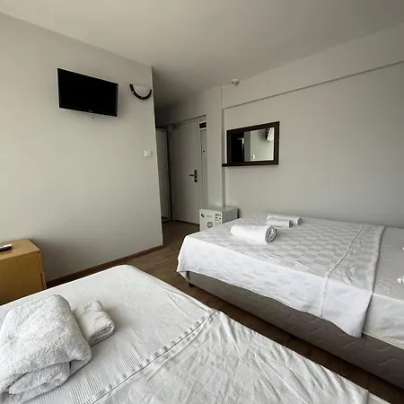 Romeo Hotel 3*