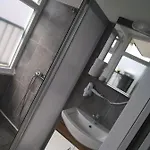 罗密欧海滩酒店 3*