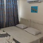 罗密欧海滩酒店 3* 凯梅尔