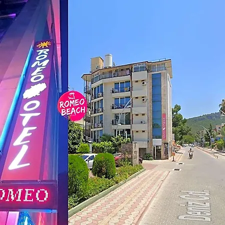 Отель Romeo 3*