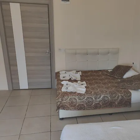 Romeo Hotel
